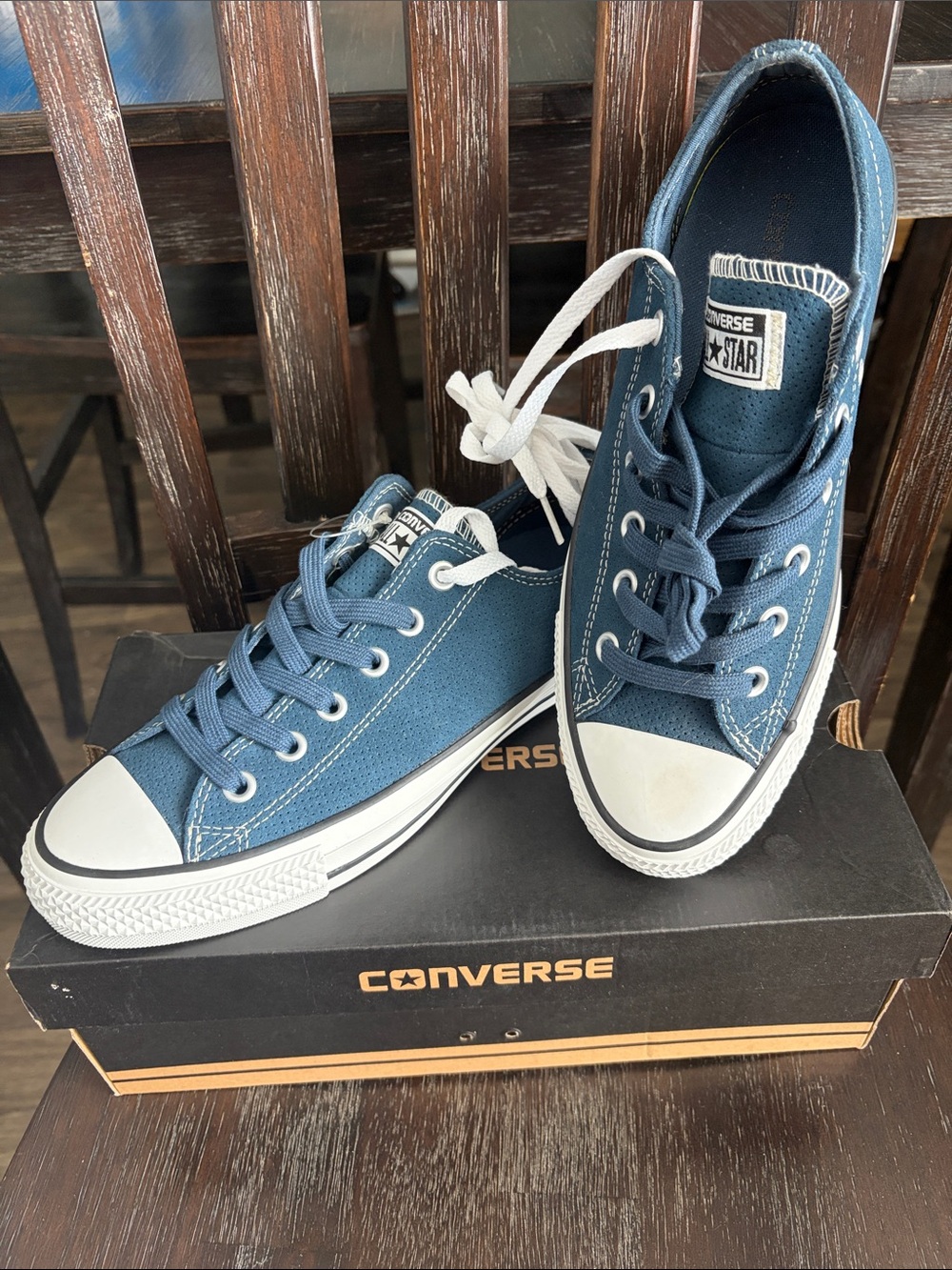 Converse Chuck Taylor’s Sneakers - Moonlight/White